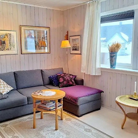 Berlevag Apartment Apartment *